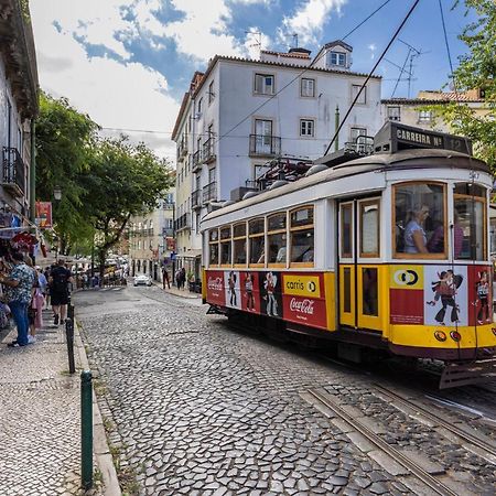 Alfama 2Bdr Duplex Apartment W/ Balcony By Lovelystay Lisboa Exteriör bild