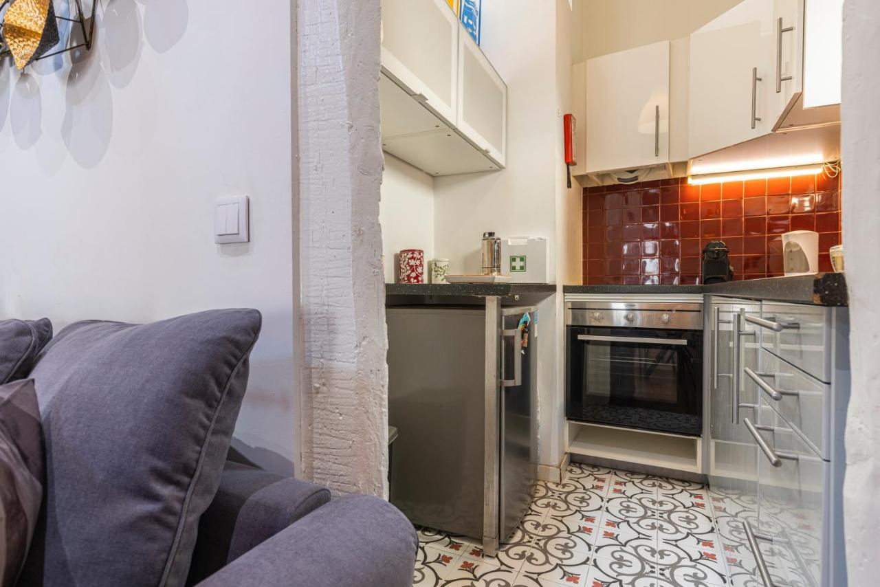 Alfama 2Bdr Duplex Apartment W/ Balcony By Lovelystay Lisboa Exteriör bild