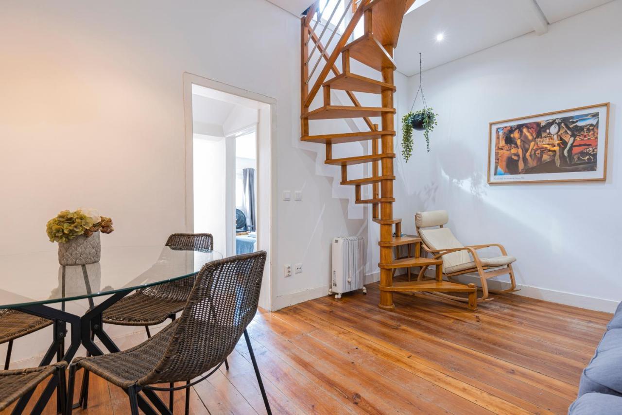 Alfama 2Bdr Duplex Apartment W/ Balcony By Lovelystay Lisboa Exteriör bild
